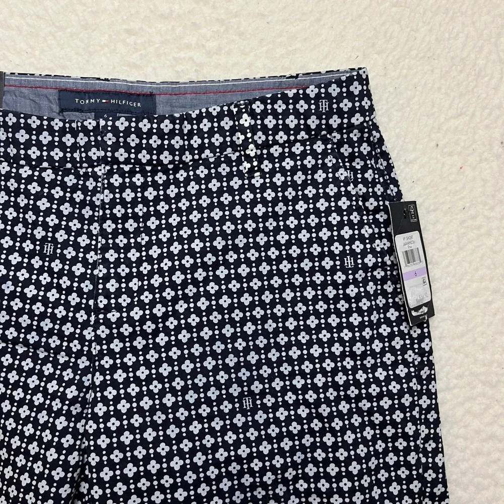 Tommy Hilfiger Shorts Womens 6‎ Navy Hollywood 9 Inch Floral Geometric J4AWH236